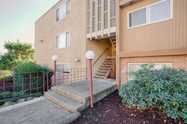 Photo - The Willows Apartments