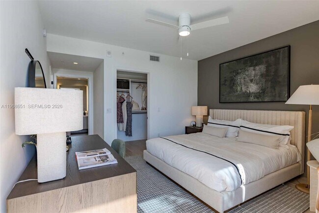 Photo - 3900 Alton Rd Unidad 205