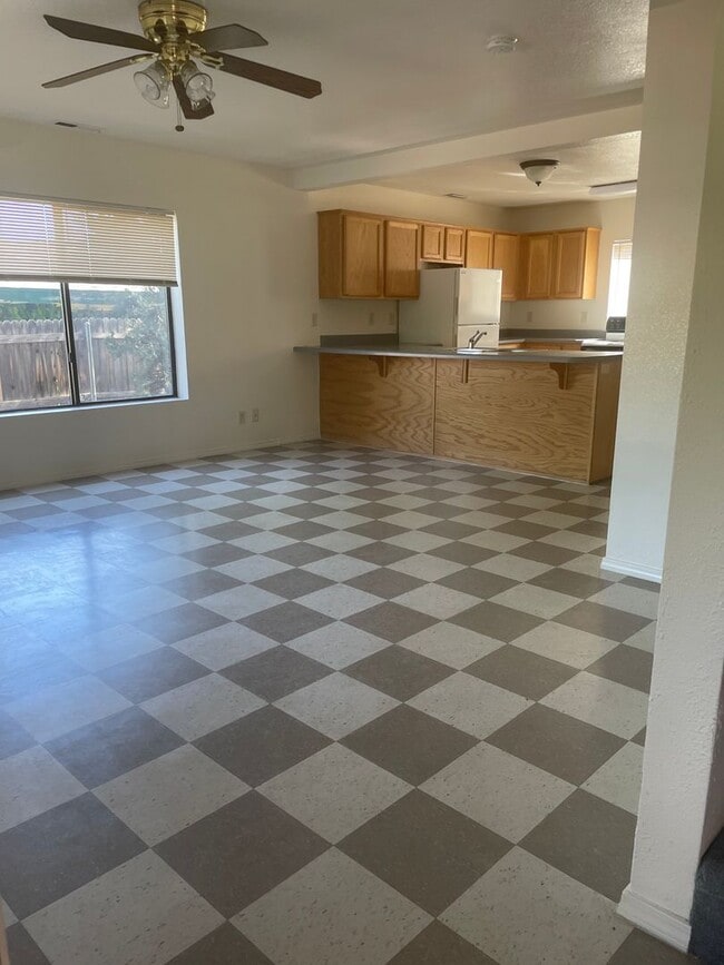Photo - 3 Bedroom 2.5 bath rental Available