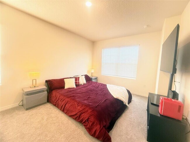 Photo - 1727 Wooden St