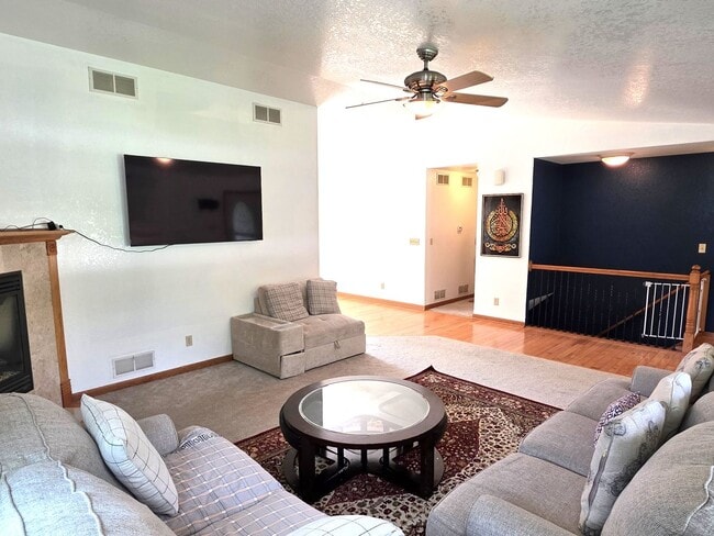 Photo - Updated 4 bedroom Greenfield ranch home