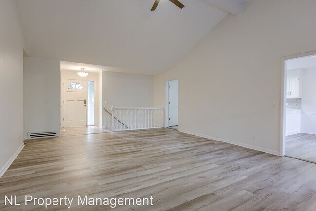 Photo - 3 br, 2 bath House - 17024 Shirley Street