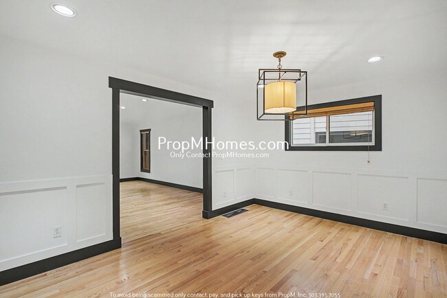 Photo - Unique Luxury Three Bedroom Home in Hallinan!