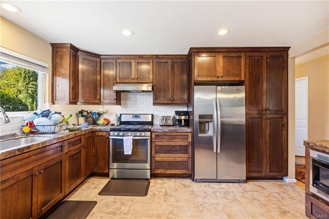 Photo - Updated 4bd/3ba House Right Off of Highland Dr