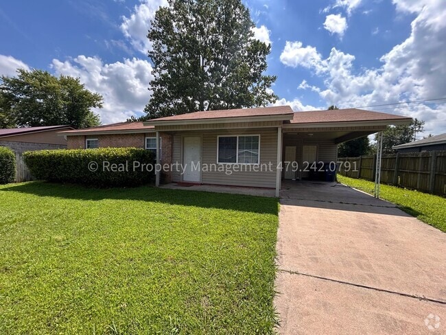 Building Photo - 8409 S 35th Terrace Rental