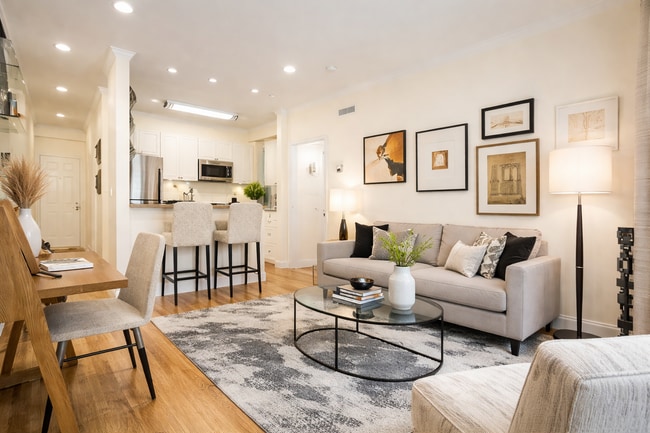 Building Photo - 7 Chauncy St Unit 17