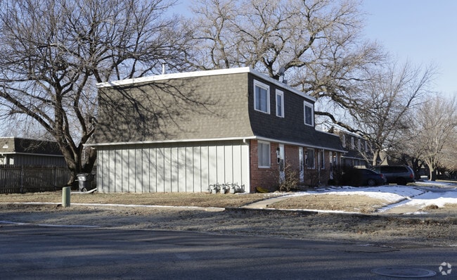 Photo - Sheridan West Townhouses
