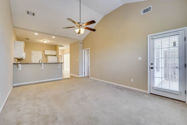 Photo - Grovetown Crossing