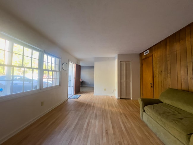Photo - 405 72nd Ave N Unit 10