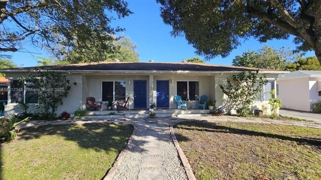 Building Photo - 2 bedroom in Miami FL 33161 Rental