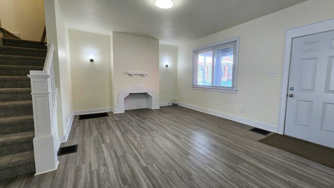 Photo - Updated 3BR 1.5 Bath house now available!