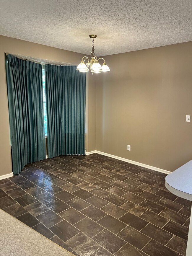 Photo - 1105 E 23rd St Unidad 1105 -  B