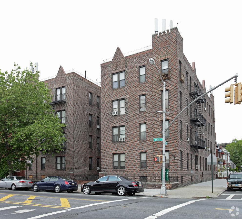 Linden Towers - Linden Towers Apartments