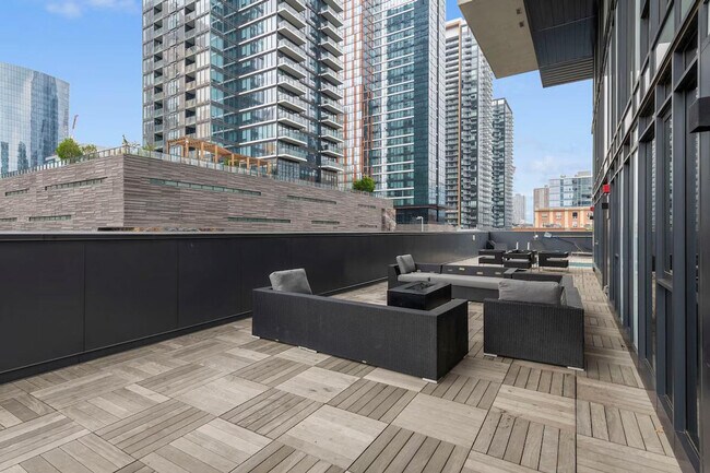 Photo - 1010-1016 6 St SW Unité SI ID1345995P