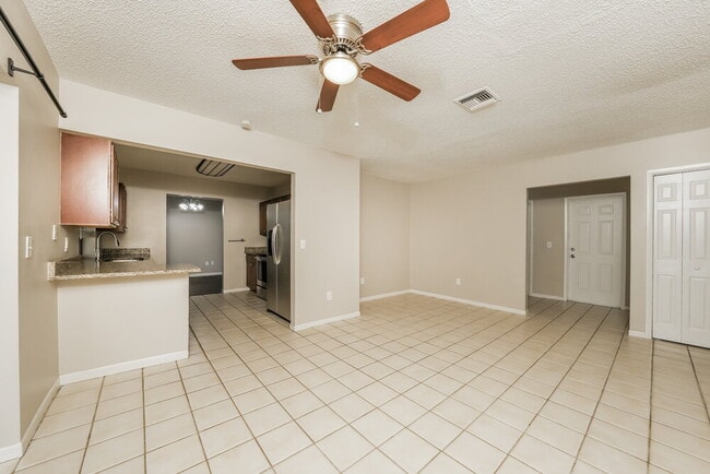 Photo - 1107 Widgeon Rd