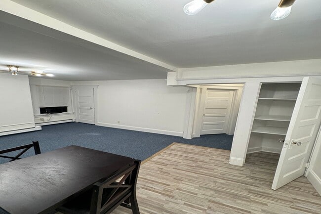 Photo - 111 Grand