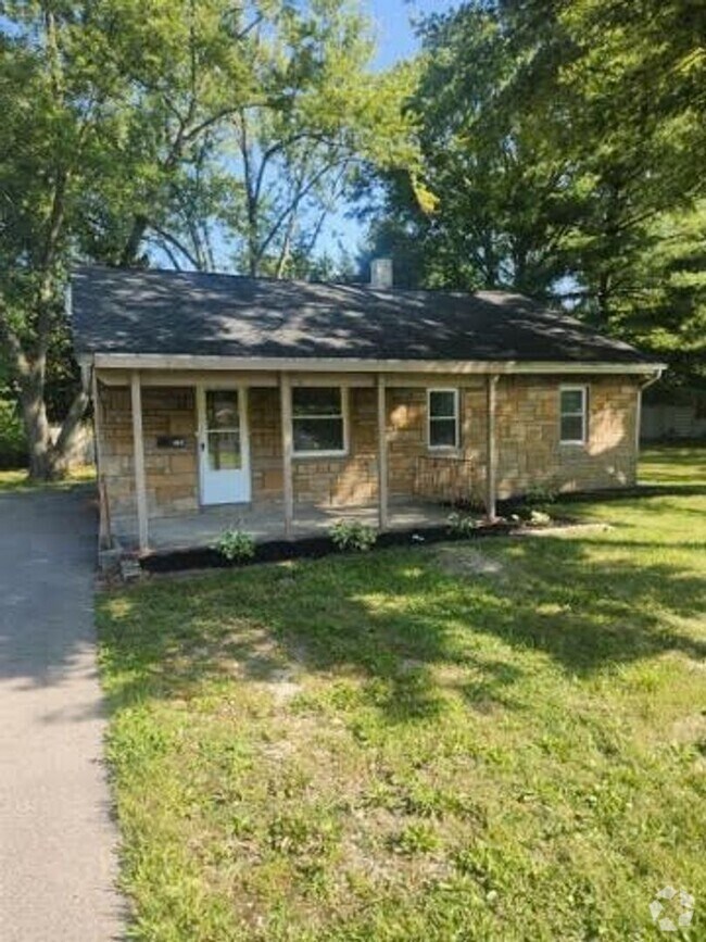 Building Photo - 230 Laurel St Rental