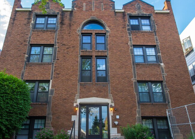 Grand Heritage Apartments