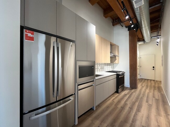 Photo - 151 W Ohio St Unit 304
