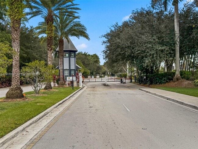 Photo - 396 NE 33rd Terrace