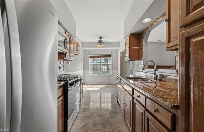 Photo - 4401 Rivermill Ct