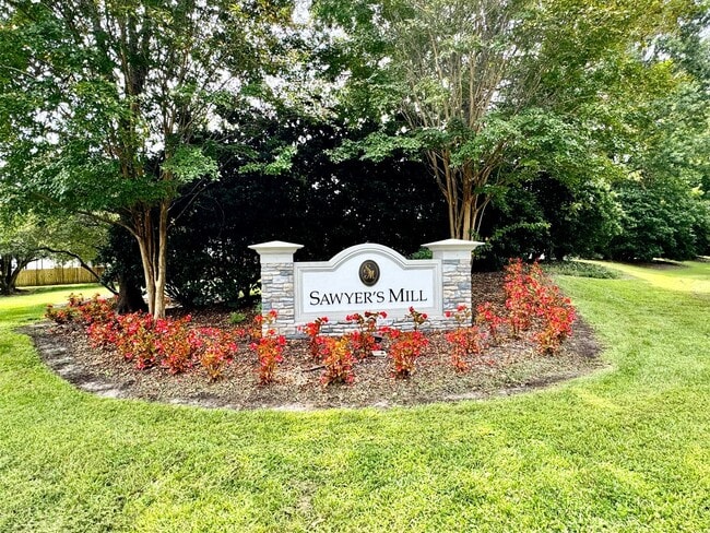 Photo - Ready 06-17-26 in Sawyers Mill - Ranch Home w/Loft On Cul-De-Sac! Pet Friendly - Grassfield High ...