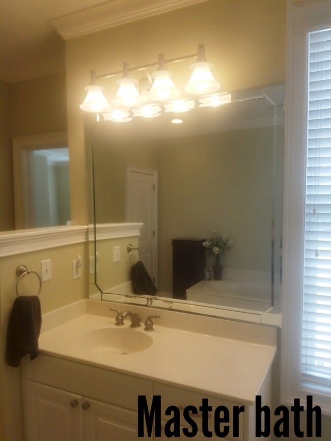 Photo - 407 E Hull St