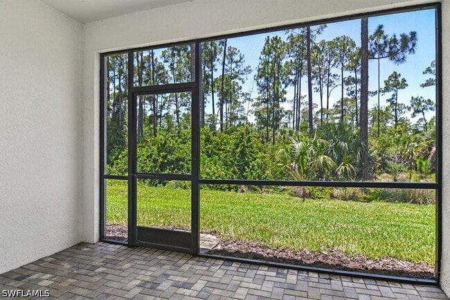 Photo - 9176 Glenforest Dr