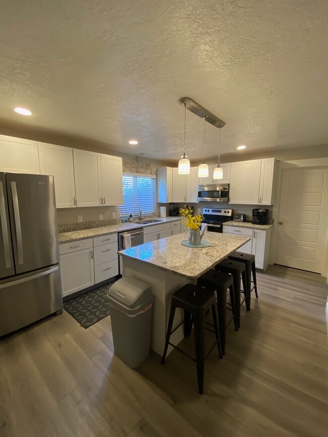 Kitchen - 292 W 300 N Unidad 292 Lehi (West)