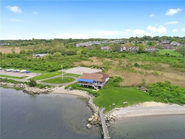 Photo - 10 Sea Breeze Ln