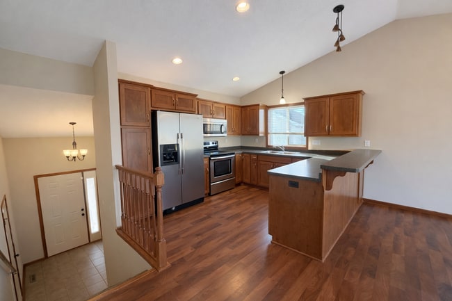 Photo - Beautiful 4bed 3bath Single Family Home In Sartell