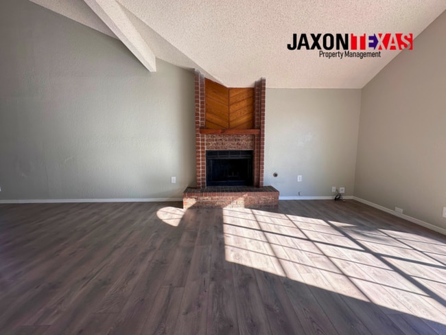 Photo - 1535 Rebecca Ann Dr
