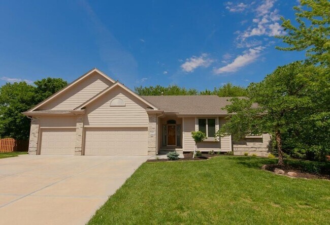 Photo - Exquisite Ranch For Rent In Papillion