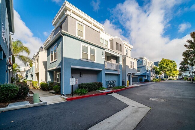 3140 Trinity Bay Pl