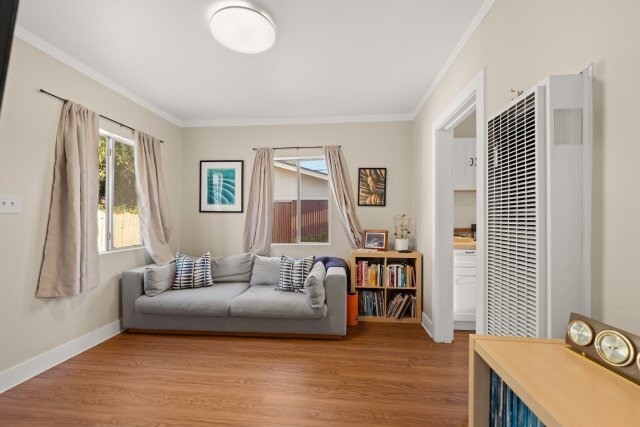 Photo - 94 W Vince St Casa