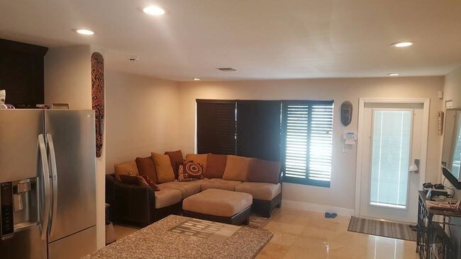 Photo - 2721 Sherman St