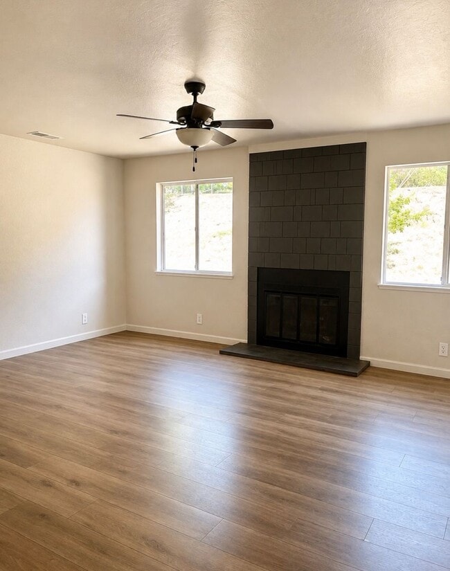 Photo - 3519-3521 KOA Way Unit 3519