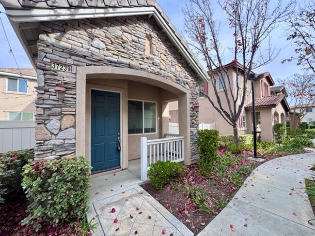 Now available: 3 bedroom Murrieta home for... - Now available: 3 bedroom Murrieta home for...