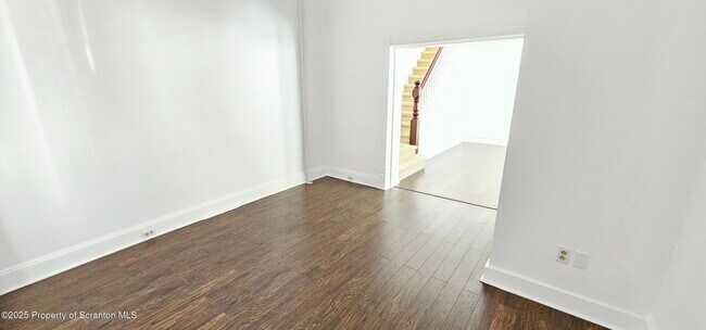 Photo - 126 S Rebecca Ave