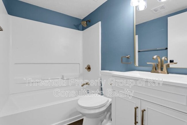 Building Photo - 2721 Brianlane Blvd Unit 2726