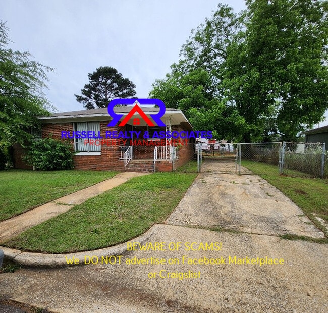 Building Photo - All Brick Bessemer Home!