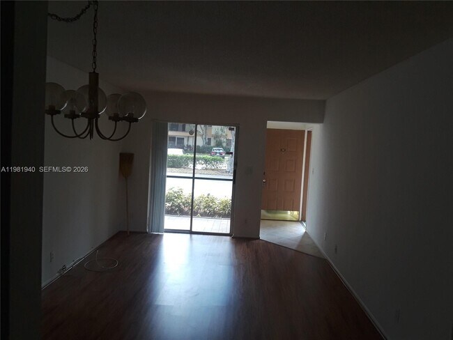 Photo - 107 Gardens Dr Unit 106