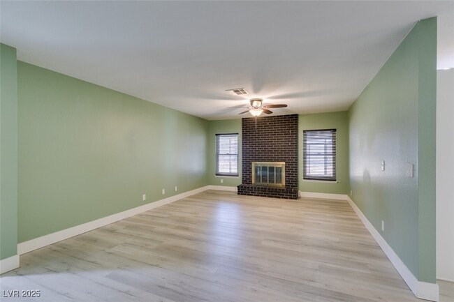 Photo - 605 Mosswood Dr