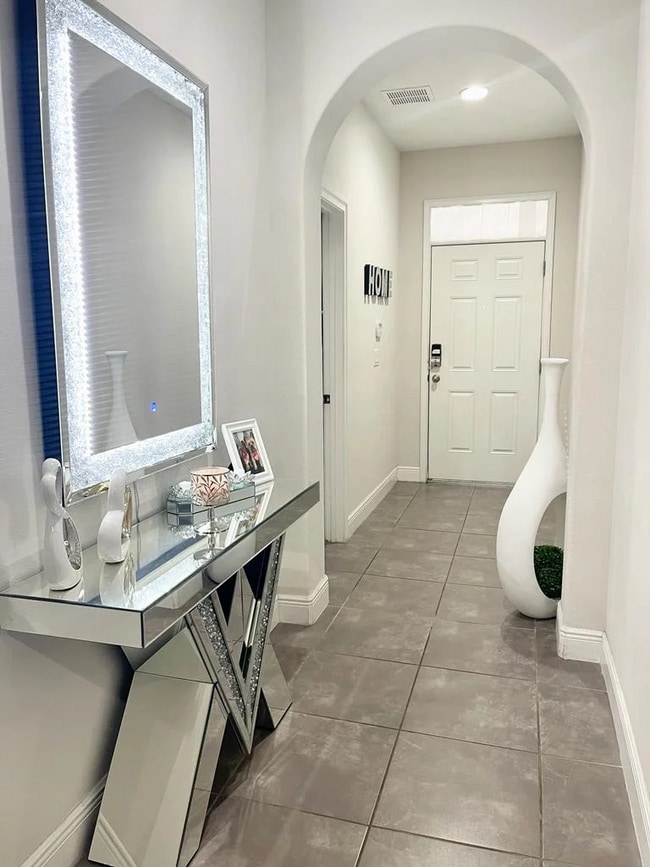 Photo - 187 Brooke's Pl