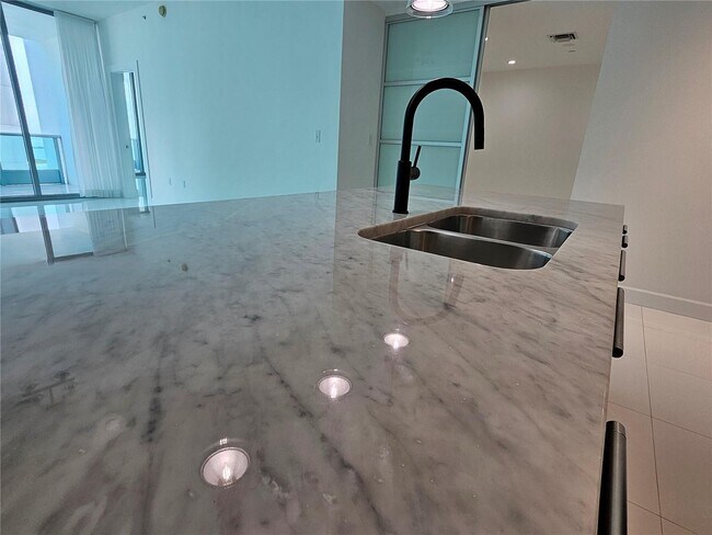 Photo - 900 Biscayne Blvd Unit 4210