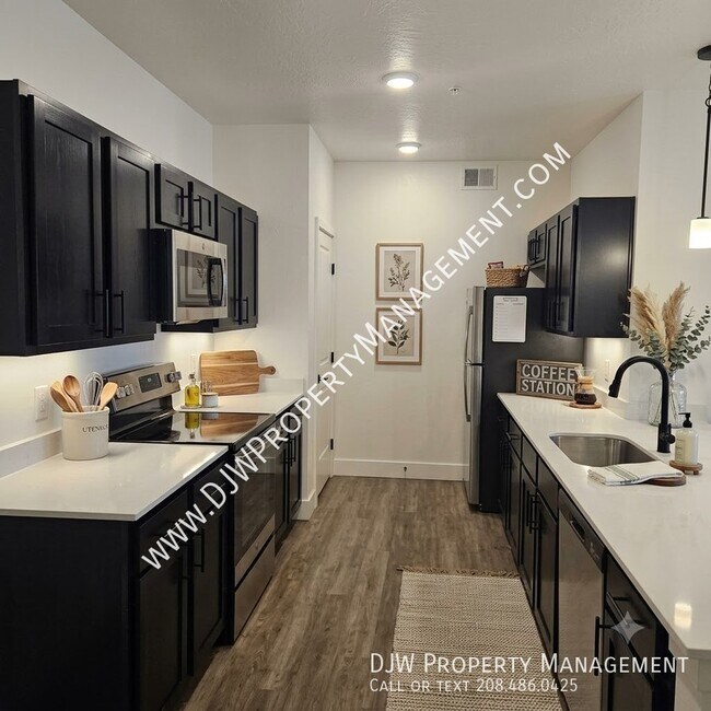 Photo - 221 Main St Unit 210
