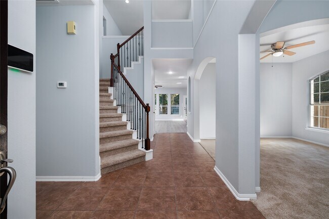 Photo - 14 Barker Ridge Ct