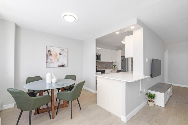 Photo - Fairview Tower