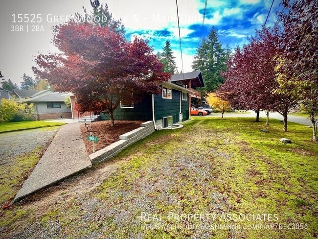 Photo - 15525 Greenwood Ave N Unidad Main