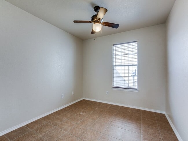 Photo - 10116 Villa Del Lago